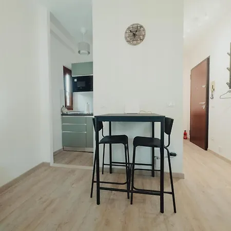 Apartment - Paolo Mascagni-centro Storico