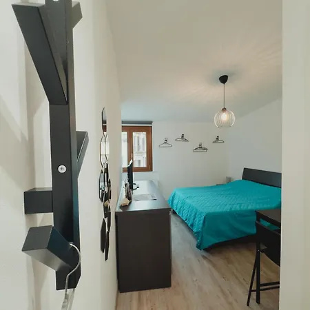 Apartment - Paolo Mascagni-centro Storico