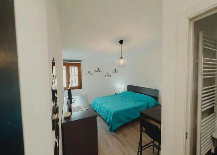 Apartment - Paolo Mascagni-centro Storico